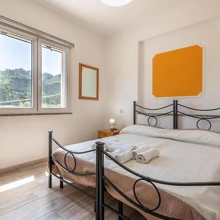 Chiara Apartamento Solanas (Cagliari)